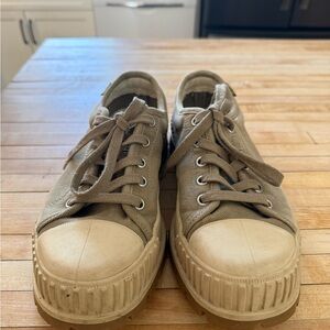 Beige Canvas Paladium